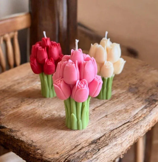 Tulip flower candle