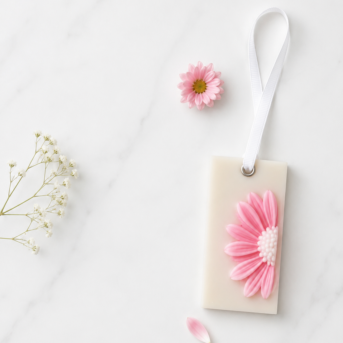 Rectangular wax sachets with pink flower design on a white background, featuring the brand 'Fiorance'.