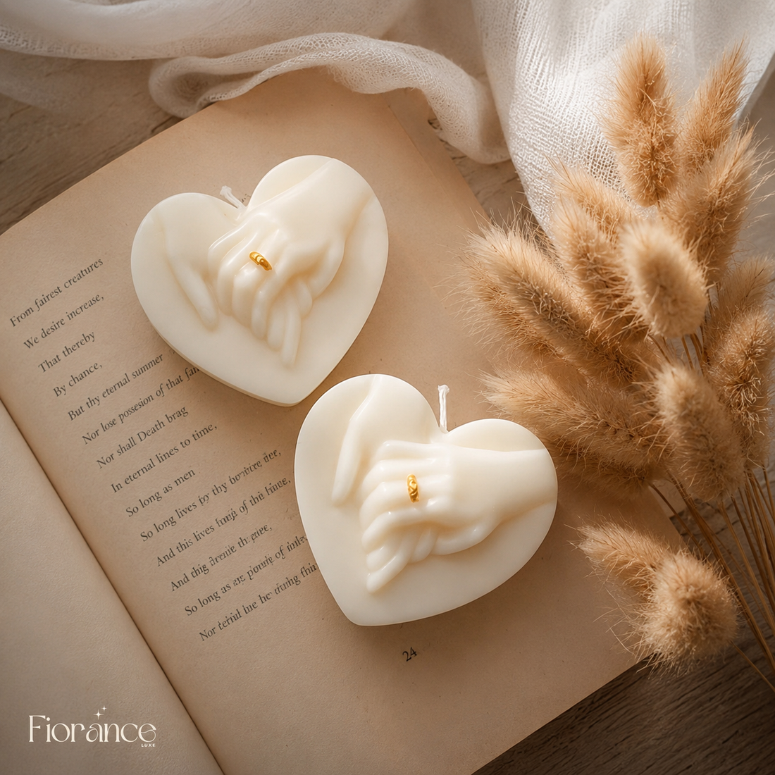Hand in Hand Candle | 3D Clasped Hands & Gold Ring - Set of 2