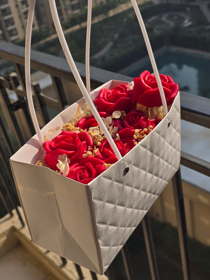 The Rose Vault - 6 Rose Candle Hamper