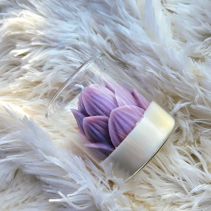 Fiorance Luxe lotus jar candle in soft yellow – handcrafted 3D lotus petal soy wax candle for Diwali and puja gifting